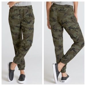 Dear John Jourdan Camo Joggers 